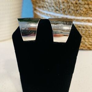Vintage Estate‎ Sarah Coventry Silver Tone Hoop Clip-On Earrings